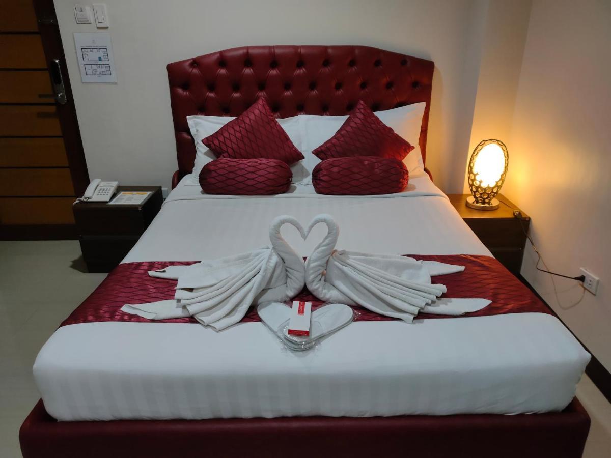 Apartamento Dulli Transient House Lipa City Exterior foto
